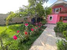 Həyət evi kirayə verilir, Nabran qəs.