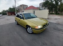 Opel Astra, 1996 il