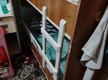 İki mərtəbəli çarpayı