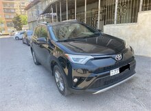 Toyota RAV 4, 2015 год