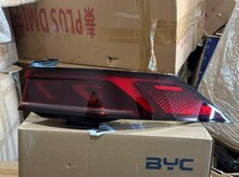 "BYD Qin Plus" stop işığı