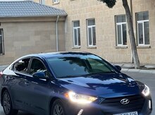 Hyundai Elantra, 2017 il