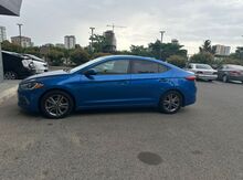 "Hyundai Elantra, 2018" icarəsi