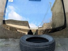 Avtomobil şüşələri