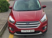 Ford Escape, 2018 il
