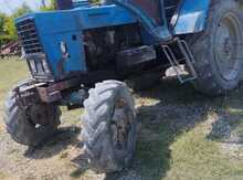 Traktor Belarus 80 1990 il
