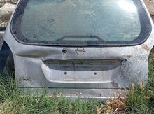"Opel Zafira" arxa baqaj qapısı 