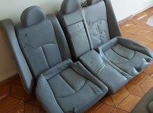 "Mercedes W211" oturacaqları