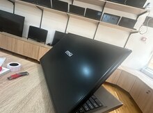 Noutbuk "MSİ"