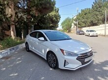 Hyundai Elantra, 2019 il