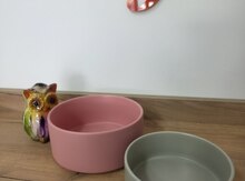 Rəngli keramik yem və su qabılar