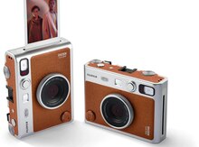 Fotoaparat "Instax Evo Brown"