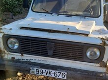 ARO 244, 1990 il