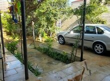 Həyət evi, Mərdəkan qəs.