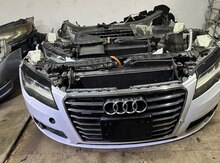 "Audi A7" buferi