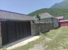 Həyət evi kirayə verilir, Qaxbaş kəndi