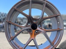 "Vossen" diski R19