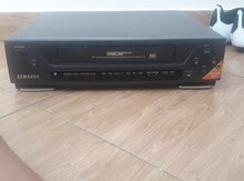 DVD pleyer 