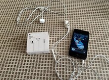 Apple iPod touch 4