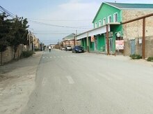 3 sot torpaq sahəsi, Binə qəs.