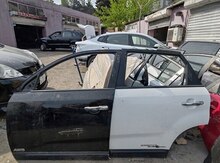 "Hyundai, Kia" qapıları