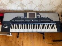 Sintezator "Korg PA800"