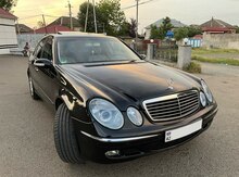 Mercedes E 240, 2004 il