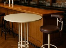 Bar masası