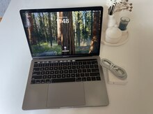Apple MacBook Pro 512GB/8GB Touchbar
