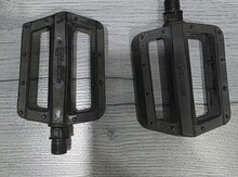 Cube pedal