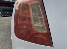"Daewoo Gentra" stop işığı