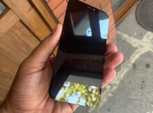 "Apple iPhone 12, 12 Pro" ekranı