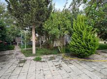 Həyət evi, Buzovna qəs.