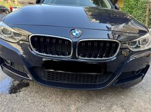"BMW F30" radiator barmaqlığı