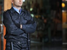 Nəzarətçi işi axtarıram