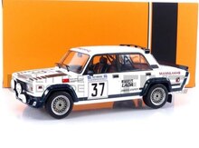 "İXO 1/18 Lada 2105 Rallyn" modeli