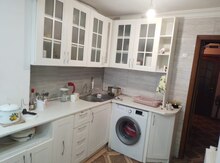 3-otaqlı mənzil, İnşaatçılar m., 95 m²