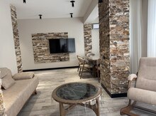 3-otaqlı yeni tikili kirayə verilir, Azadlıq pr., 132 m²