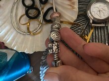 Qolbaq "Pandora charmı"