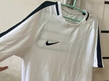 Futbolka "Nike"