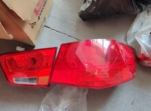 "Kia Cerato" stop farası