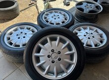 "Mercedes" təkəri R16