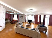 4-otaqlı yeni tikili kirayə verilir, Əhməd Cavad küç., 300 m²