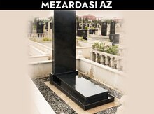Alt hissəsi bordyurlu məzar və qəbir daşları