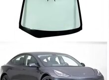 "Tesla" ön şüşəsi