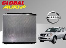 "Nissan Pathfinder" su radiatoru