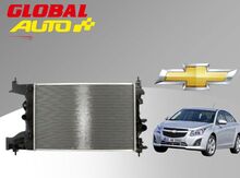 Chevrolet Cruze 2009-2015 su radiatoru