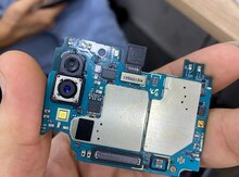 "Samsung Galaxy A40" platası