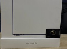 Apple MacBook Air 13.6” (2025) M4 chip/1