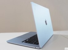 MacBook Air M4 16GB/256GB Sky blue